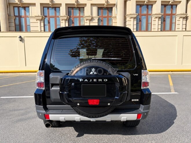 Mitsubishi Pajero 2007, 75,000 km - 3.0 l - Bakı
