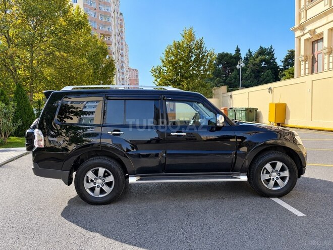 Mitsubishi Pajero 2007, 75,000 km - 3.0 l - Bakı