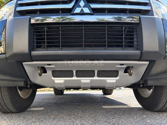 Mitsubishi Pajero 2007, 75,000 km - 3.0 l - Bakı