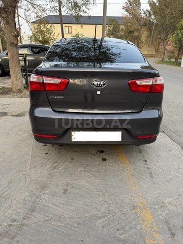Kia Pride 2015, 140,000 km - 1.4 л - Bakı