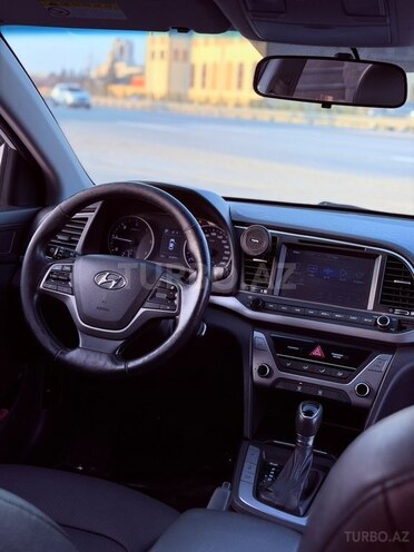 Hyundai Avante 2016, 253,000 km - 1.6 l - Bakı
