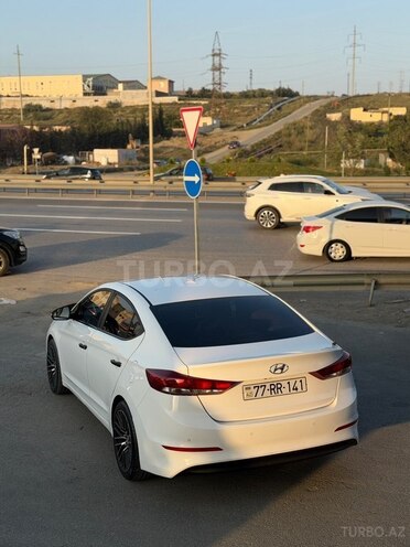 Hyundai Avante 2016, 253,000 km - 1.6 l - Bakı