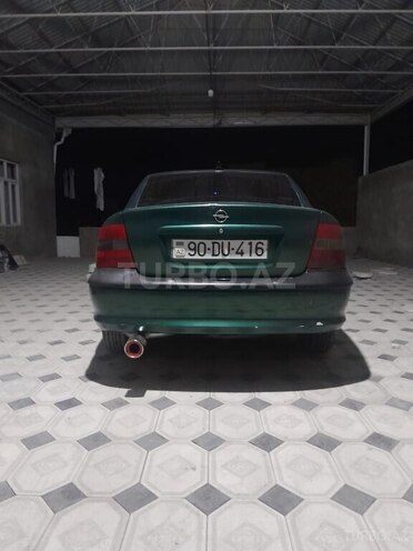 Opel Vectra 1997, 633,080 km - 2.0 l - Qazax