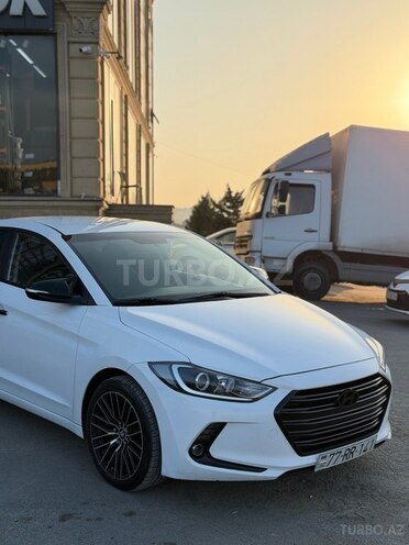 Hyundai Avante 2016, 253,000 km - 1.6 l - Bakı