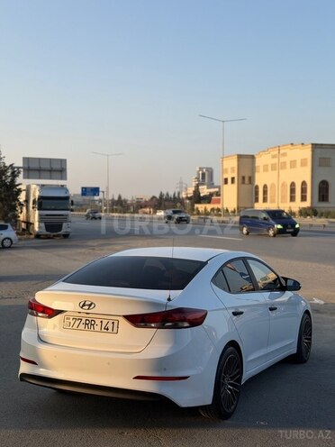 Hyundai Avante 2016, 253,000 km - 1.6 l - Bakı