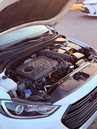 Hyundai Avante 2016, 253,000 km - 1.6 l - Bakı