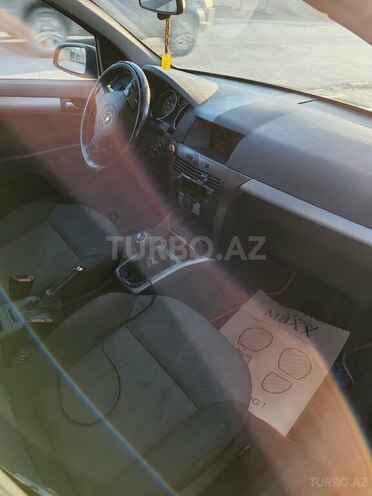 Opel Astra 2006, 300,000 km - 1.4 l - Bakı