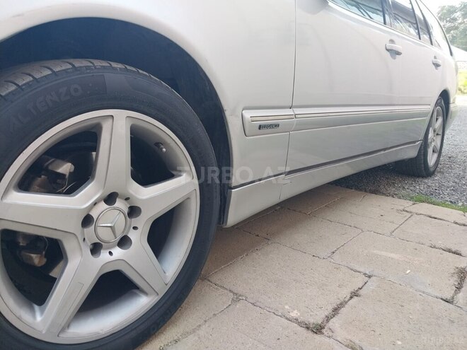Mercedes E 240 2000, 369,100 km - 2.4 l - Şirvan