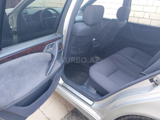 Mercedes E 240 2000, 369,100 km - 2.4 l - Şirvan