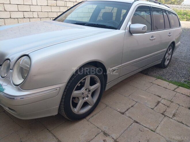 Mercedes E 240 2000, 369,100 km - 2.4 l - Şirvan
