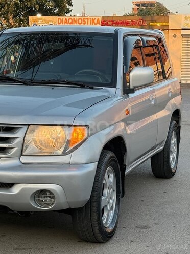 Mitsubishi Pajero io 2001, 214,585 km - 2.0 l - Sumqayıt