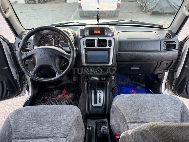 Mitsubishi Pajero io 2001, 214,585 km - 2.0 l - Sumqayıt