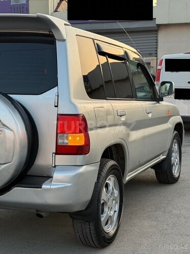 Mitsubishi Pajero io 2001, 214,585 km - 2.0 l - Sumqayıt