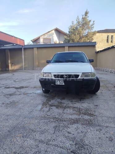 Opel Astra 1994, 250,000 km - 1.6 l - Xaçmaz