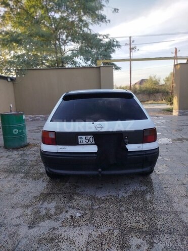 Opel Astra 1994, 250,000 km - 1.6 l - Xaçmaz