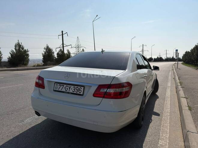 Mercedes E 250 2010, 295,835 km - 1.8 л - Bakı