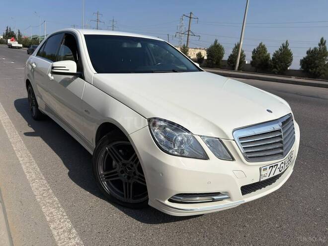 Mercedes E 250 2010, 295,835 km - 1.8 л - Bakı