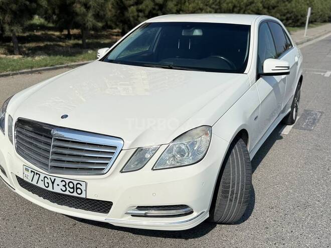 Mercedes E 250 2010, 295,835 km - 1.8 л - Bakı