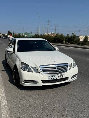 Mercedes E 250 2010, 295,835 km - 1.8 л - Bakı