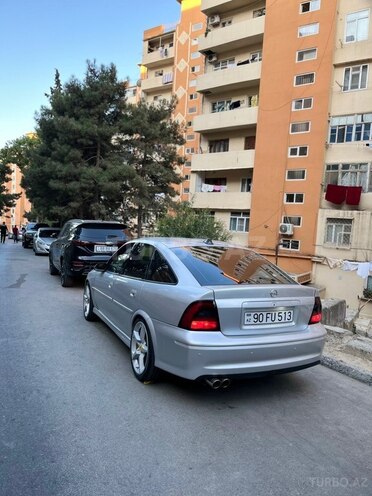 Opel Vectra 1999, 382,000 km - 2.0 l - Bakı