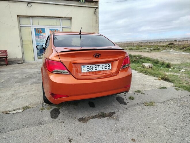 Hyundai Solaris 2015, 226,033 km - 1.6 l - Bakı