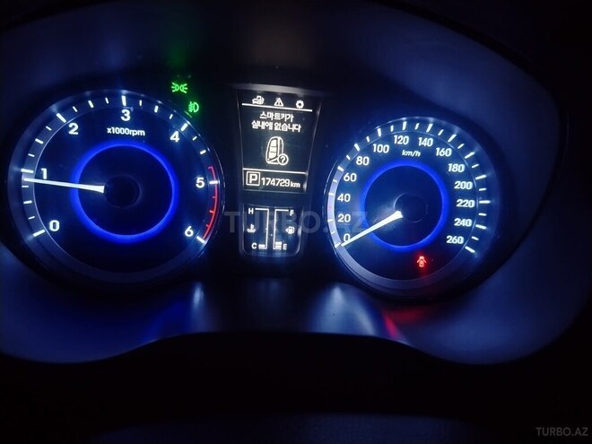 Hyundai Grandeur 2015, 174,729 km - 2.2 л - Bakı