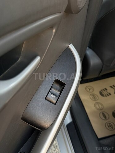 Toyota Prius 2011, 270,000 km - 1.8 l - Bakı