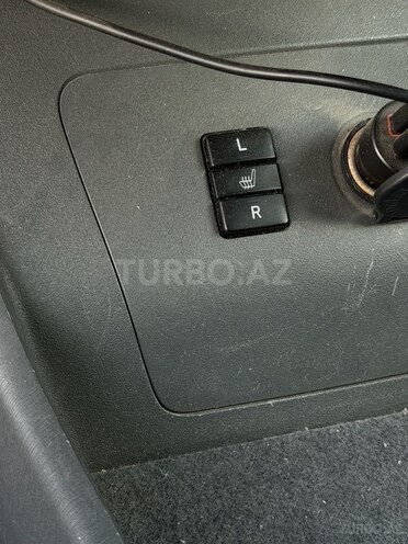 Toyota Prius 2011, 270,000 km - 1.8 l - Bakı