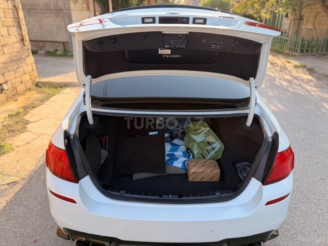 BMW 528 2014, 230,000 km - 2.0 л - Bakı