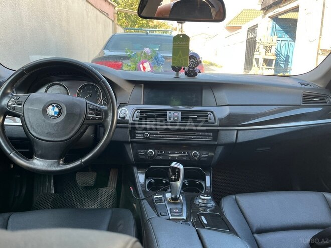 BMW 528 2012, 303,000 km - 2.0 l - Bakı