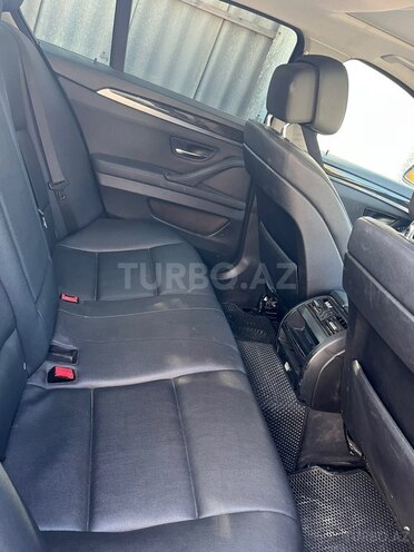 BMW 528 2012, 303,000 km - 2.0 l - Bakı