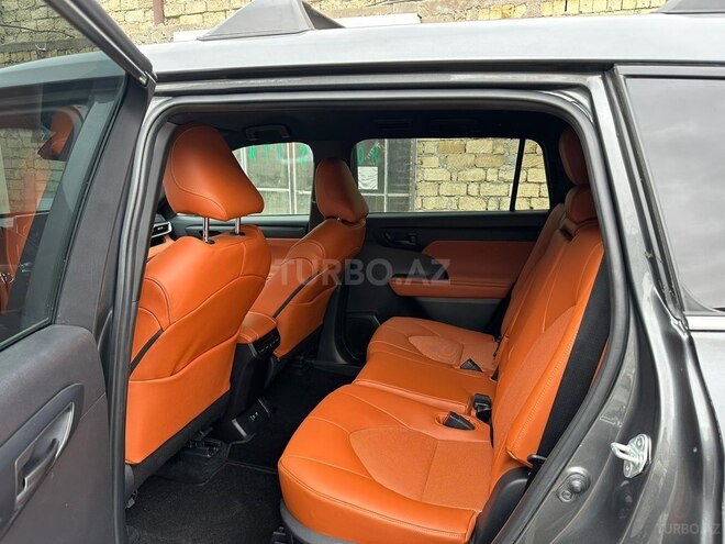 Toyota Highlander 2021, 62,000 km - 2.5 l - Bakı