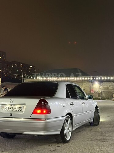 Mercedes C 200 1995, 332,000 km - 2.0 л - Bakı