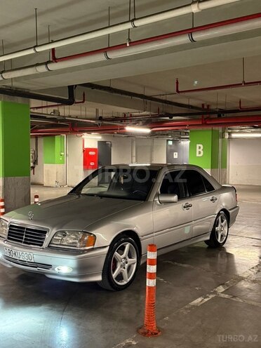 Mercedes C 200 1995, 332,000 km - 2.0 л - Bakı