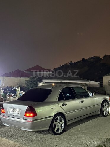 Mercedes C 200 1995, 332,000 km - 2.0 л - Bakı