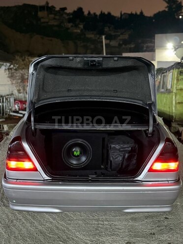 Mercedes C 200 1995, 332,000 km - 2.0 л - Bakı