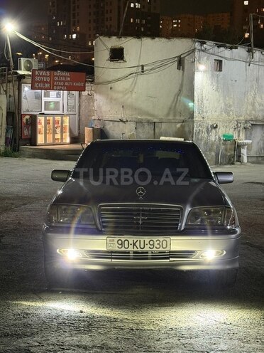Mercedes C 200 1995, 332,000 km - 2.0 л - Bakı
