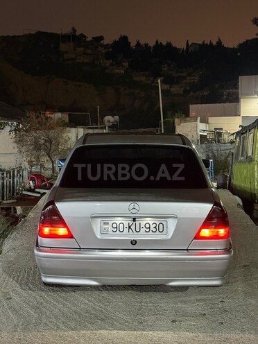 Mercedes C 200 1995, 332,000 km - 2.0 л - Bakı