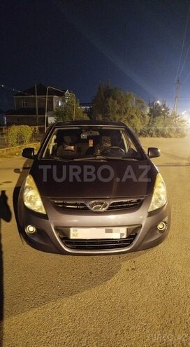 Hyundai i20 2010, 390,000 km - 1.4 l - Mingəçevir