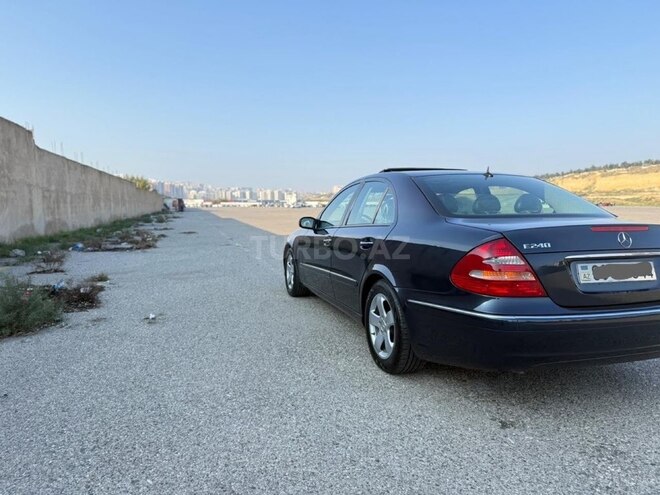 Mercedes E 240 2002, 225,500 km - 2.6 l - Bakı