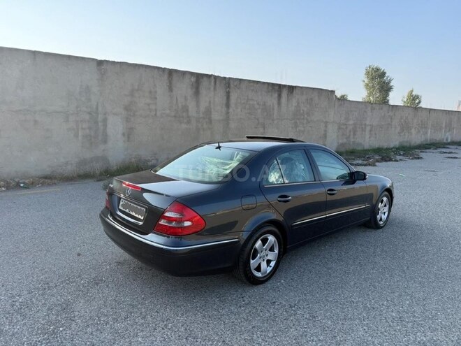 Mercedes E 240 2002, 225,500 km - 2.6 l - Bakı