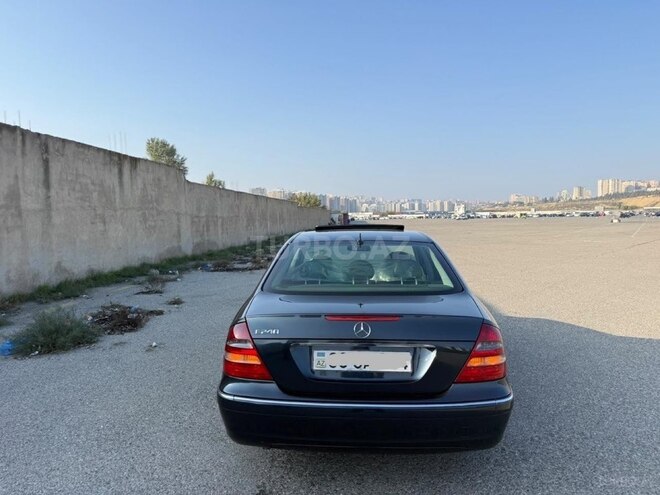 Mercedes E 240 2002, 225,500 km - 2.6 l - Bakı