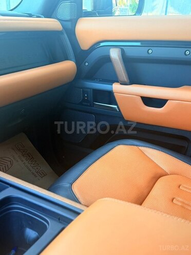 Land Rover Defender 2021, 73,000 km - 3.0 l - Bakı
