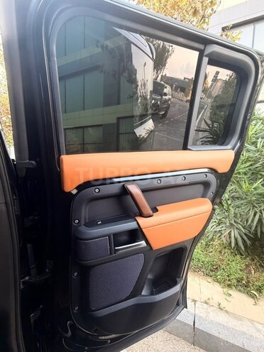 Land Rover Defender 2021, 73,000 km - 3.0 l - Bakı