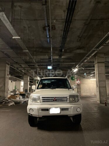 Mitsubishi Pajero io 1999, 417,545 km - 1.8 л - Bakı