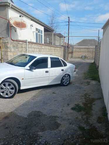 Opel Vectra 2000, 390,000 km - 1.8 л - Bakı