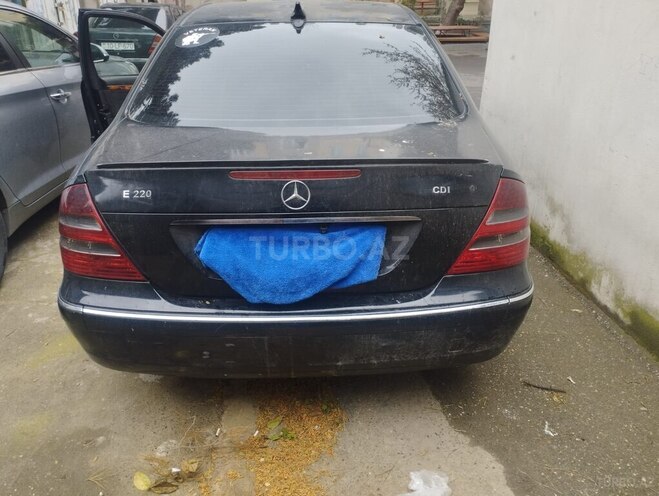Mercedes E 200 2002, 350,000 km - 2.2 l - Bakı
