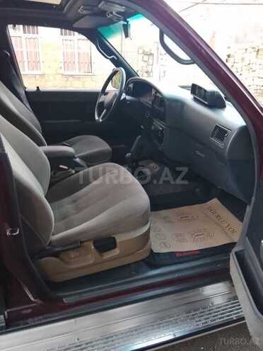 Toyota Hilux Surf 1989, 355,000 km - 2.4 l - Gəncə