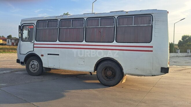 PAZ 32054 2004, 250,000 km - 4.7 l - Quba