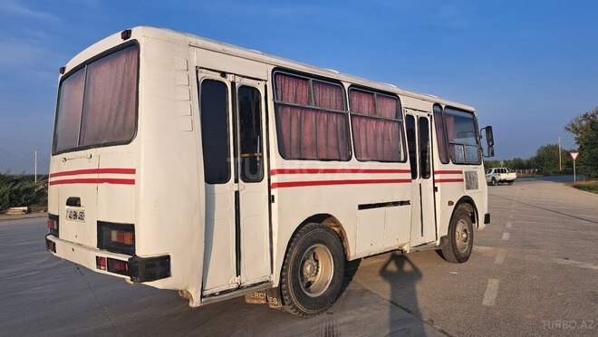 PAZ 32054 2004, 250,000 km - 4.7 l - Quba